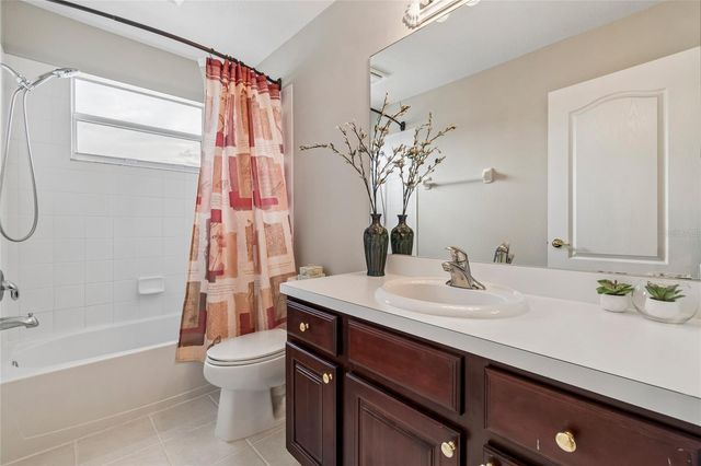 4121 BALINGTON DRIVE, Valrico, FL 33596