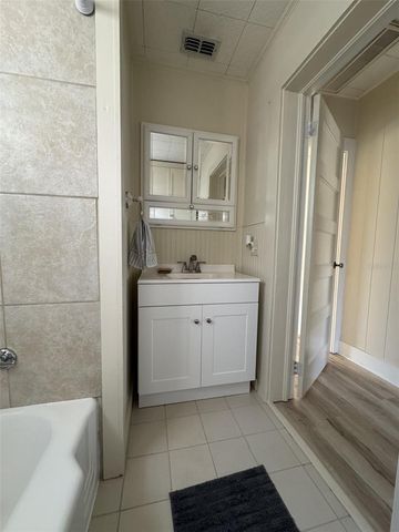 13841 12TH STREET, Dade City, FL 33525