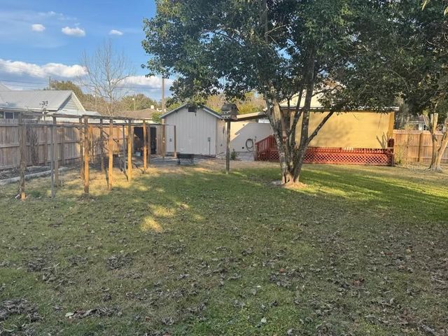 13841 12TH STREET, Dade City, FL 33525