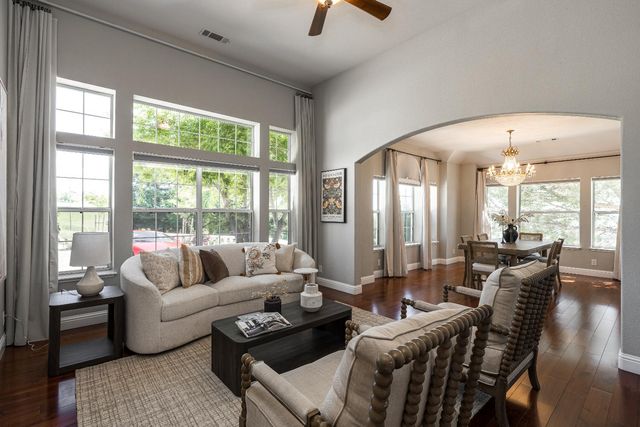 2080 Angels Vw, El Dorado Hills, CA 95762