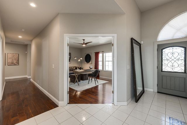 2080 Angels Vw, El Dorado Hills, CA 95762