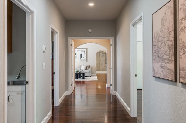 2080 Angels Vw, El Dorado Hills, CA 95762