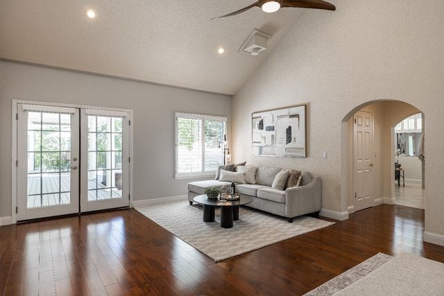 2080 Angels Vw, El Dorado Hills, CA 95762