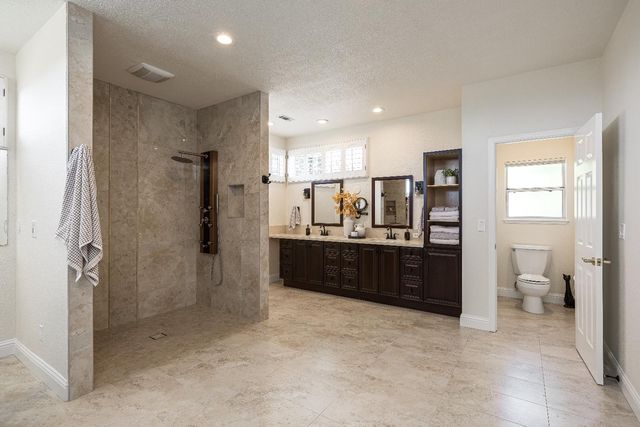 2080 Angels Vw, El Dorado Hills, CA 95762