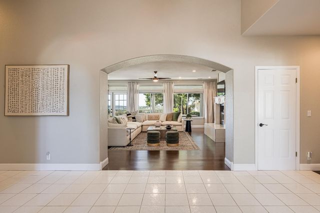 2080 Angels Vw, El Dorado Hills, CA 95762