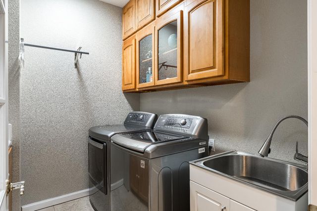 2080 Angels Vw, El Dorado Hills, CA 95762