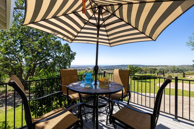 2080 Angels Vw, El Dorado Hills, CA 95762