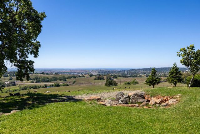 2080 Angels Vw, El Dorado Hills, CA 95762