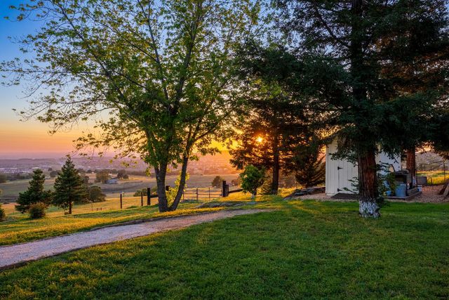 2080 Angels Vw, El Dorado Hills, CA 95762