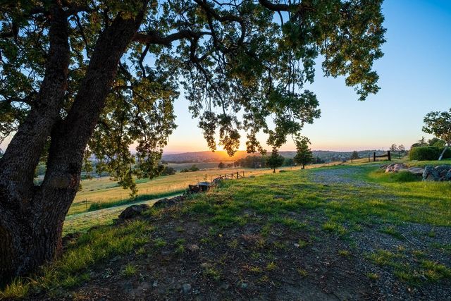 2080 Angels Vw, El Dorado Hills, CA 95762