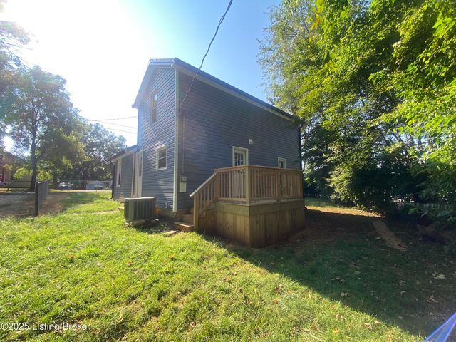 728 Beechwood Ave, Bardstown, KY 40004