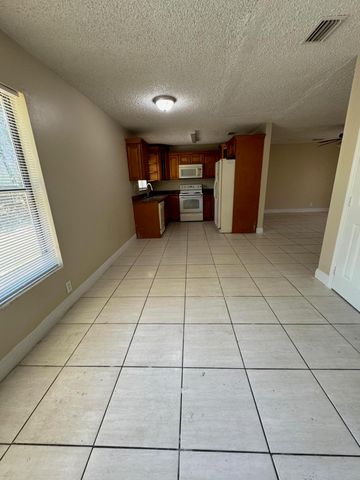 349 NW 3rd Street, Deerfield Beach, FL 33441