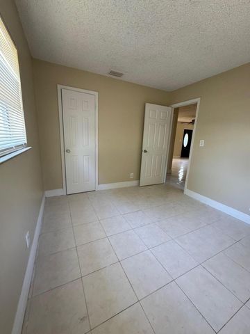 349 NW 3rd Street, Deerfield Beach, FL 33441