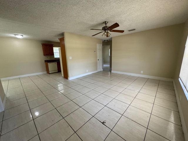 349 NW 3rd Street, Deerfield Beach, FL 33441