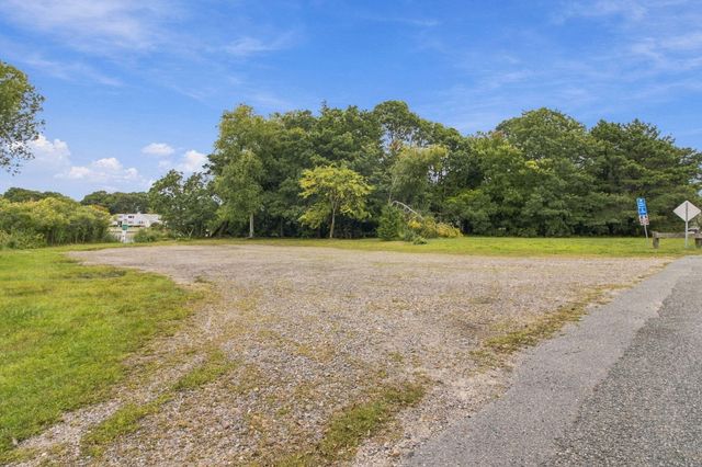 172 Telegraph Road, Dennis Port, MA 02639