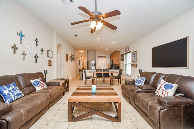 24631 Lakecrest Town Drive, Katy, TX 77493