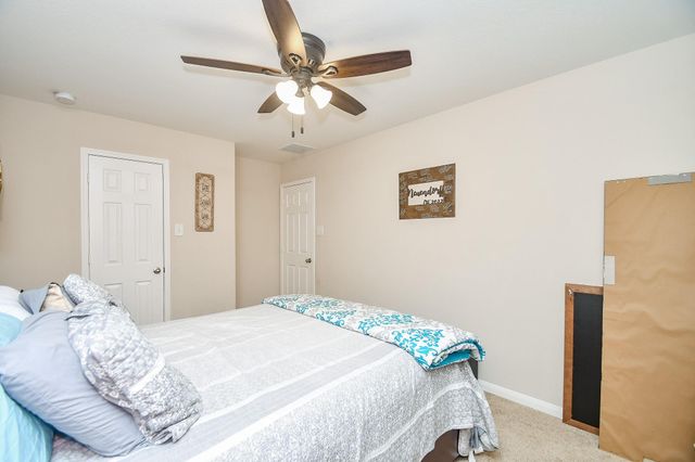 24631 Lakecrest Town Drive, Katy, TX 77493