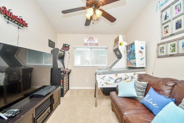 24631 Lakecrest Town Drive, Katy, TX 77493