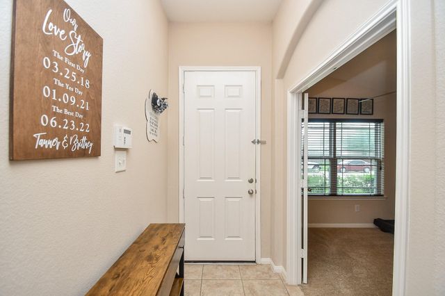 24631 Lakecrest Town Drive, Katy, TX 77493