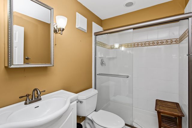 4N475 S Robert Frost Circle, St. Charles, IL 60175