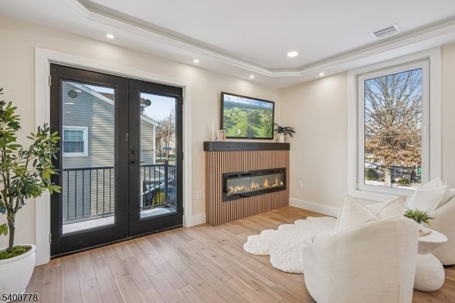 207 N SCOTCH PLAINS AVE, Westfield Town, NJ 07090