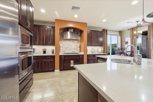 6539 W GAMBIT Trail, Phoenix, AZ 85083