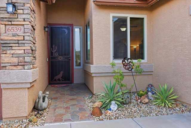 6539 W GAMBIT Trail, Phoenix, AZ 85083