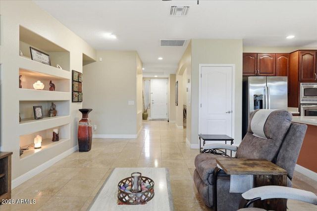 6539 W GAMBIT Trail, Phoenix, AZ 85083