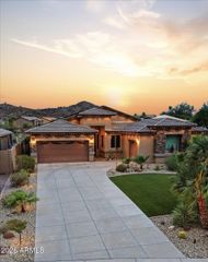 6539 W GAMBIT Trail, Phoenix, AZ 85083