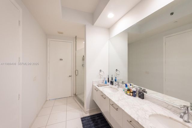 55 SE 6th St 4200, Miami, FL 33131