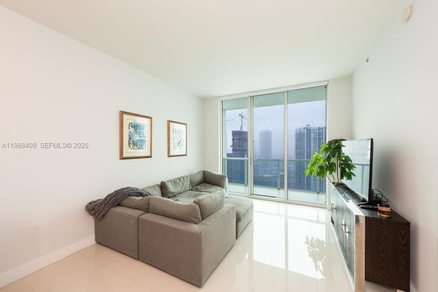 55 SE 6th St 4200, Miami, FL 33131