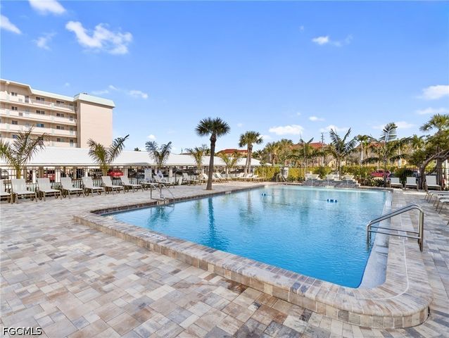 7500 Estero BLVD 203, Fort Myers Beach, FL 33931