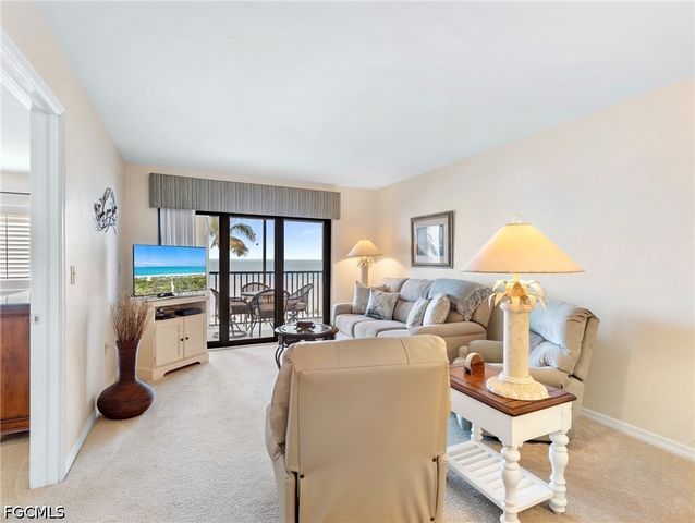 7500 Estero BLVD 203, Fort Myers Beach, FL 33931