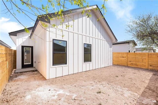 719 W 25th Street, Mission, TX 78572