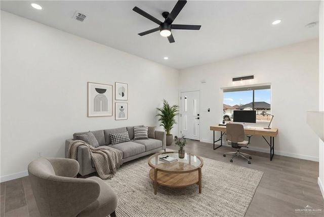 719 W 25th Street, Mission, TX 78572