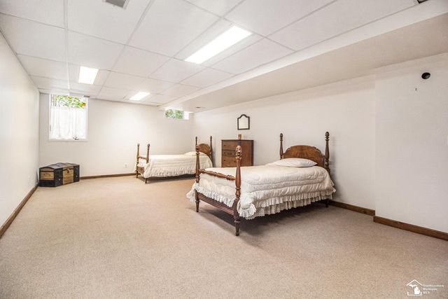 9453 Whispering Pines Drive, Saline, MI 48176