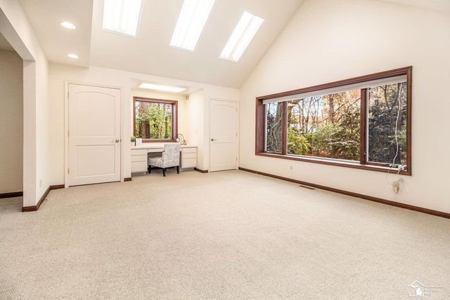 9453 Whispering Pines Drive, Saline, MI 48176