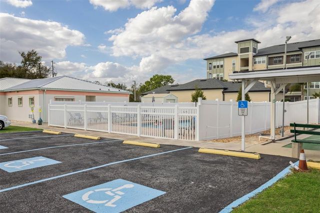 3921 CHRIS DRIVE, Wesley Chapel, FL 33543