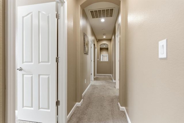 2138 Sherington Way, Sacramento, CA 95835