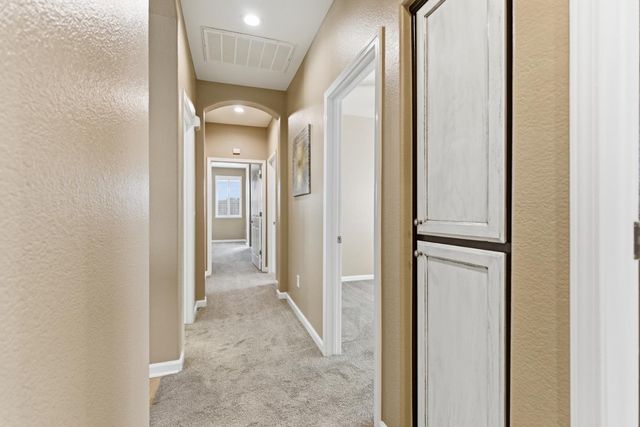 2138 Sherington Way, Sacramento, CA 95835