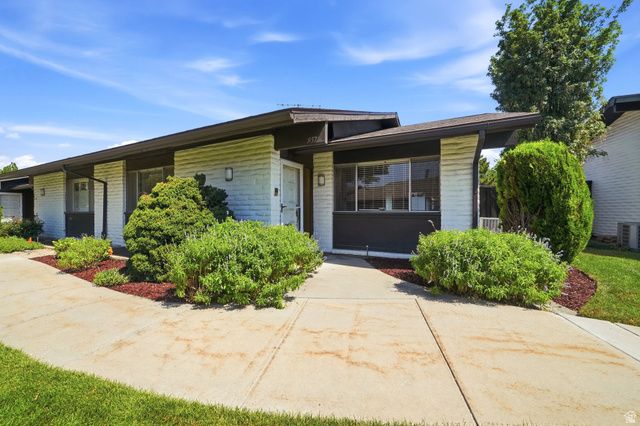 957 E 5014 S, Murray, UT 84117