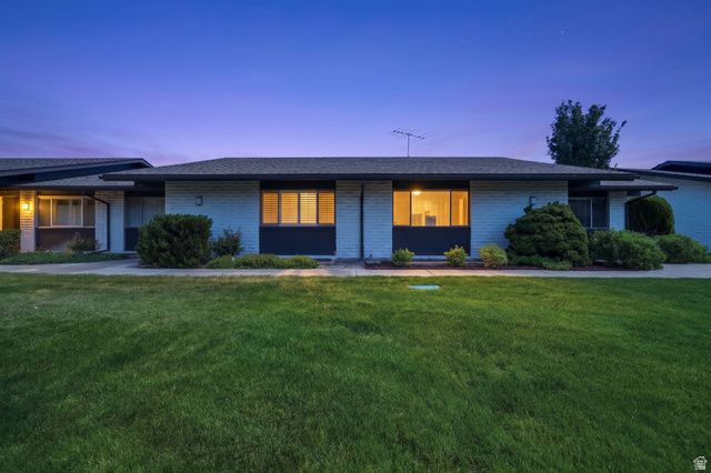 957 E 5014 S, Murray, UT 84117