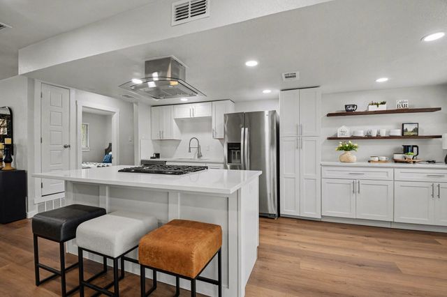 3009 Harvard Street N, Irving, TX 75062