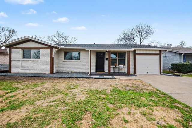 3009 Harvard Street N, Irving, TX 75062