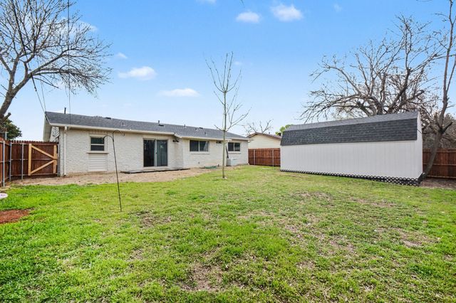 3009 Harvard Street N, Irving, TX 75062