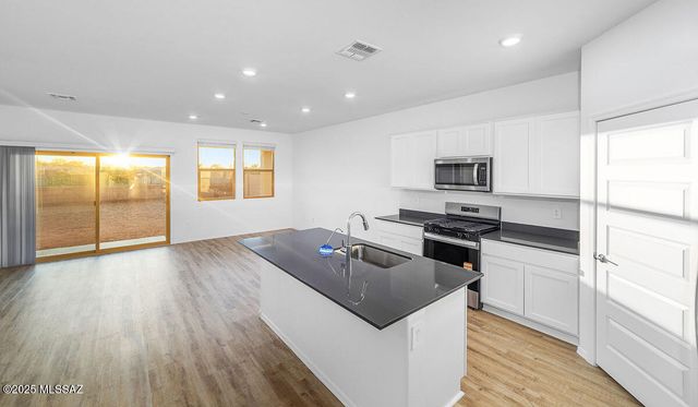 9975 N Cascalote Lane, Marana, AZ 85653