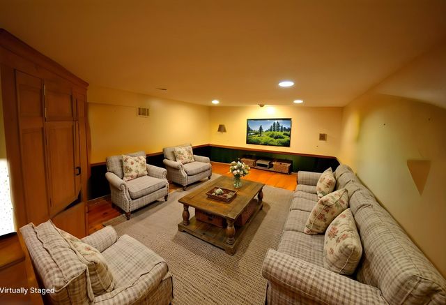 287 Middle Road, Brentwood, NH 03833