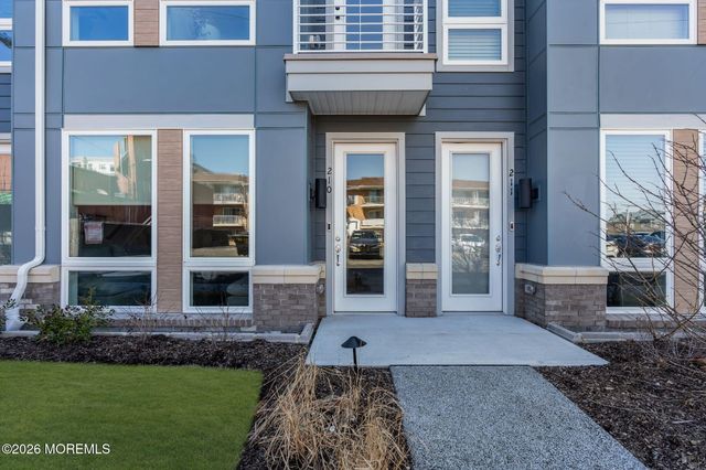 1403 N Kingsley Street 210, Asbury Park, NJ 07712