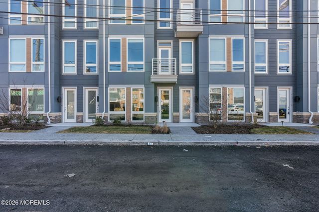 1403 N Kingsley Street 210, Asbury Park, NJ 07712