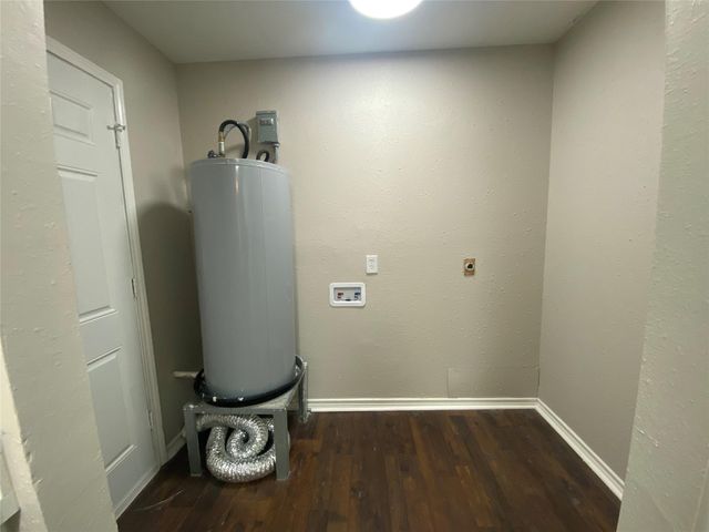 518 Big Deer Drive, Crosby, TX 77532